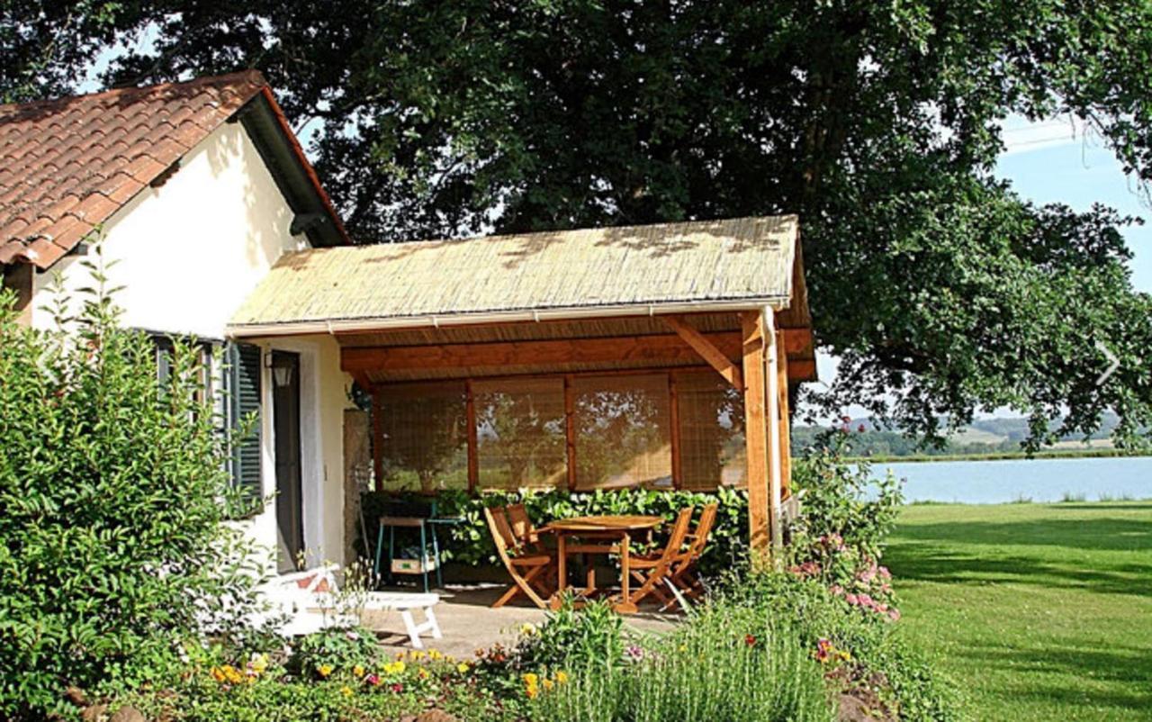 Вилла Les Cabanes De Rouffignac Экстерьер фото